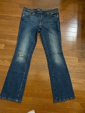 Mossimo Women’s Bootcut Distressed Jeans NWT